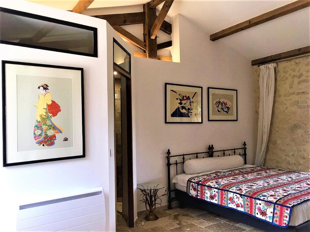 Chateau Le Truch Couette-café Montussan